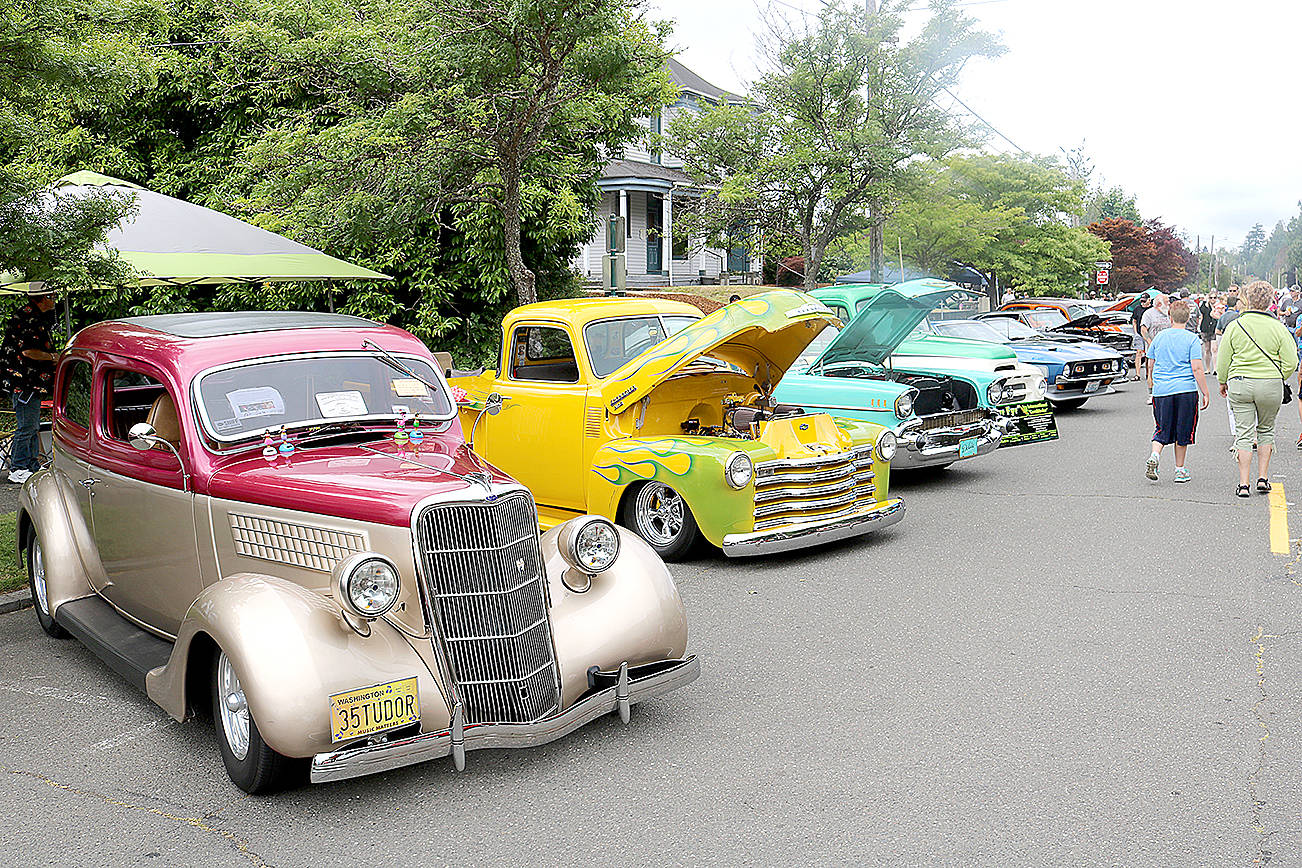 Monte car show draws 250 cars