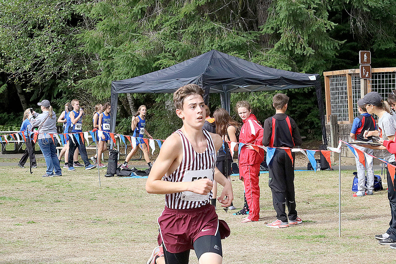 (Travis Rains | The Vidette) Montesano’s top male finisher Martin Shuck crosses the finish line at the Mark Lyle Memorial Invitational at Lake Sylvia State Park on Saturday. Shuck finished fifth overall.