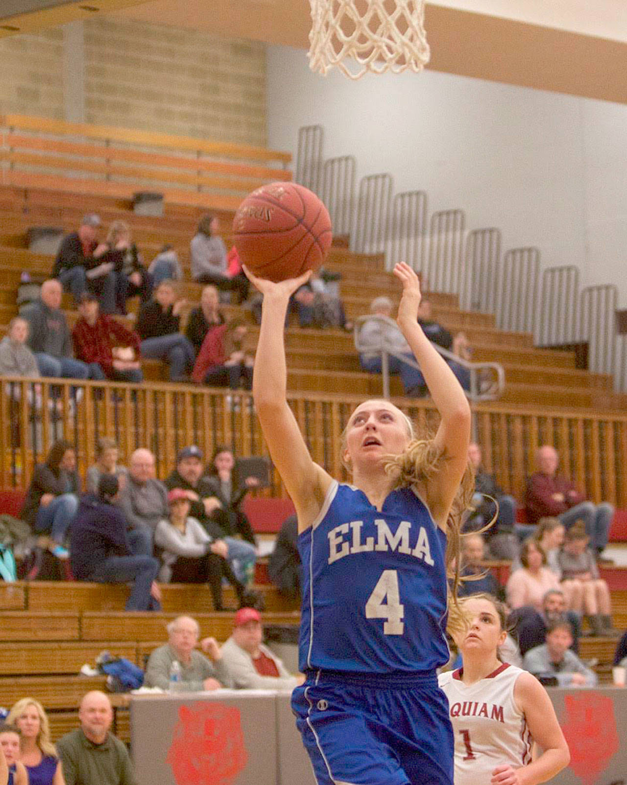 Elma sophomore wing Jillian Bieker collected 12 points, six assists and five steals. (Photo by Patti Reynvaan)