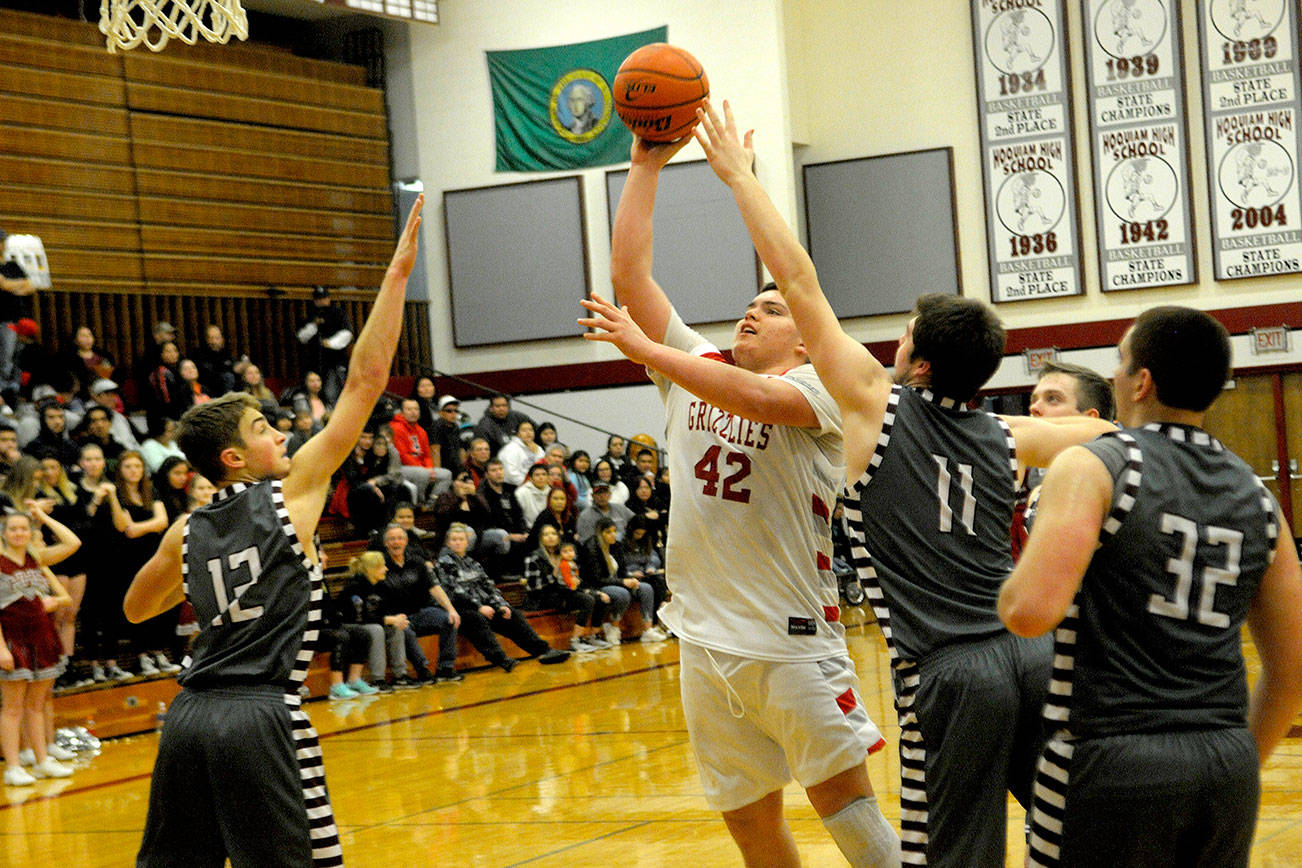 Montesano boys earn undisputed league title