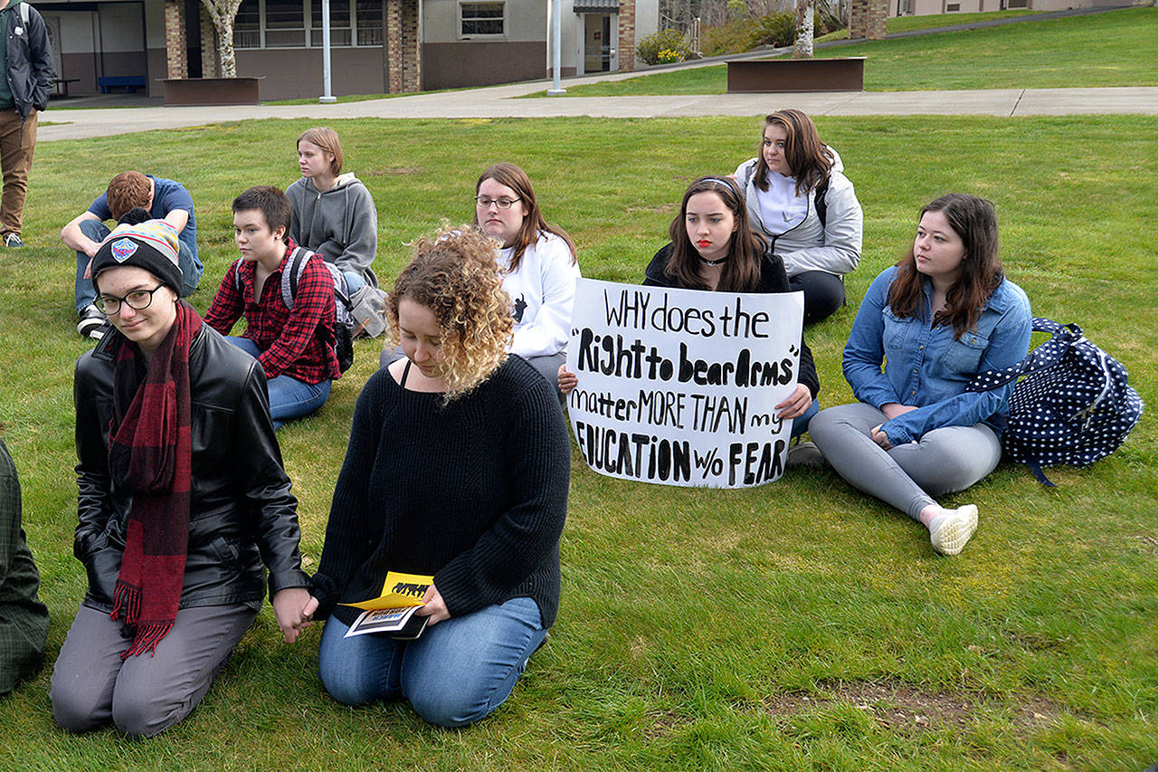 Students protest gun violence with walk-out at Grays Harbor College