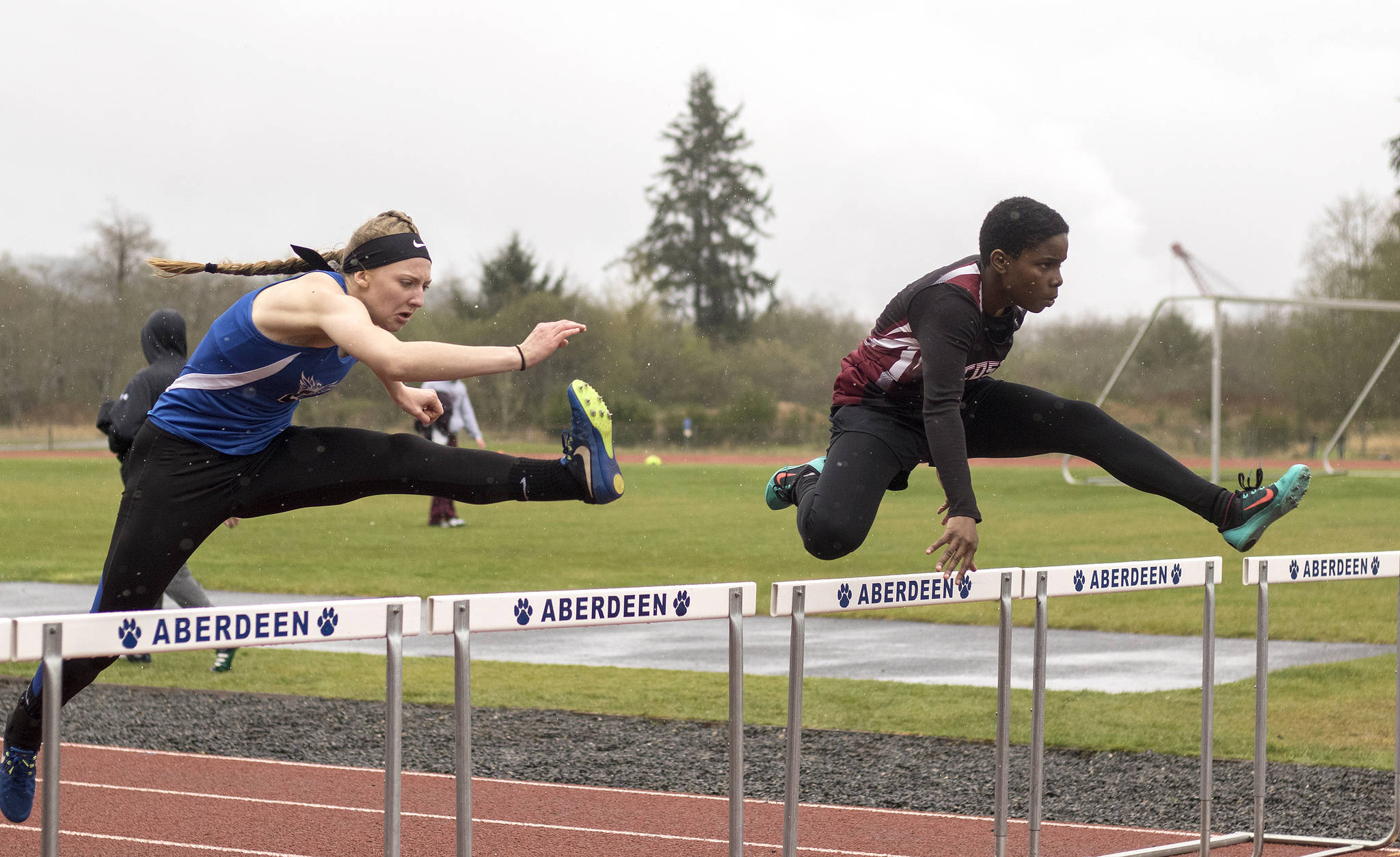 Aberdeen, Elma tracksters excel in all-county meet