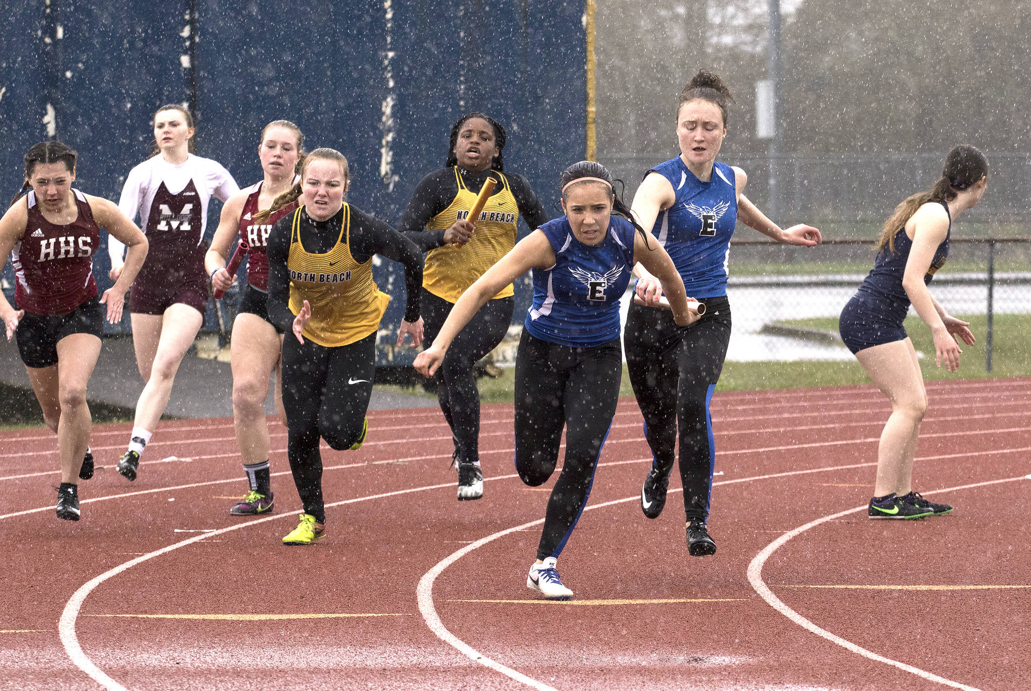 Aberdeen, Elma tracksters excel in all-county meet