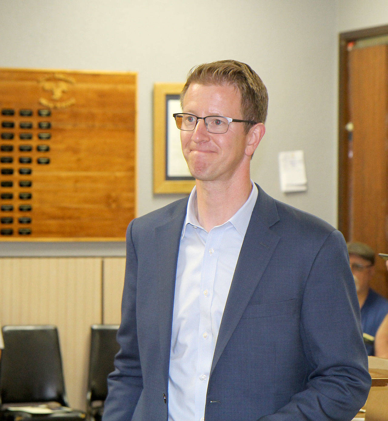 Rep. Derek Kilmer attends a ceremony to honor Vietnam vets Wednesday, Aug. 22, 2018, in Elma. Photo by Michael Lang, The Vidette