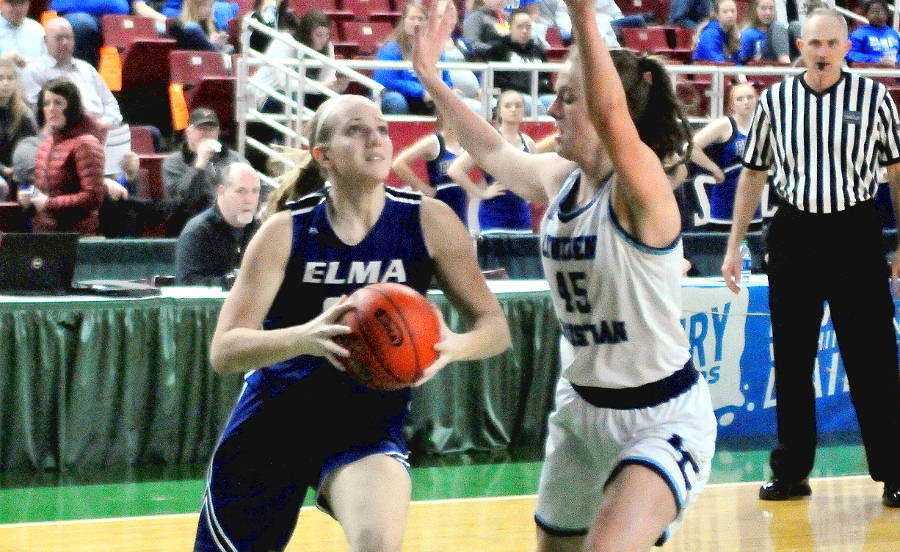 Elma bounced from title contention with loss to defending champs