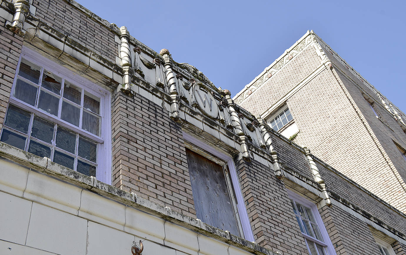 DAN HAMMOCK | GRAYS HARBOR NEWS GROUP                                The Morck Hotel in Aberdeen is among the dozen buildings in downtown Aberdeen listed on a state database of structures that may be dangerous in the case of an earthquake.