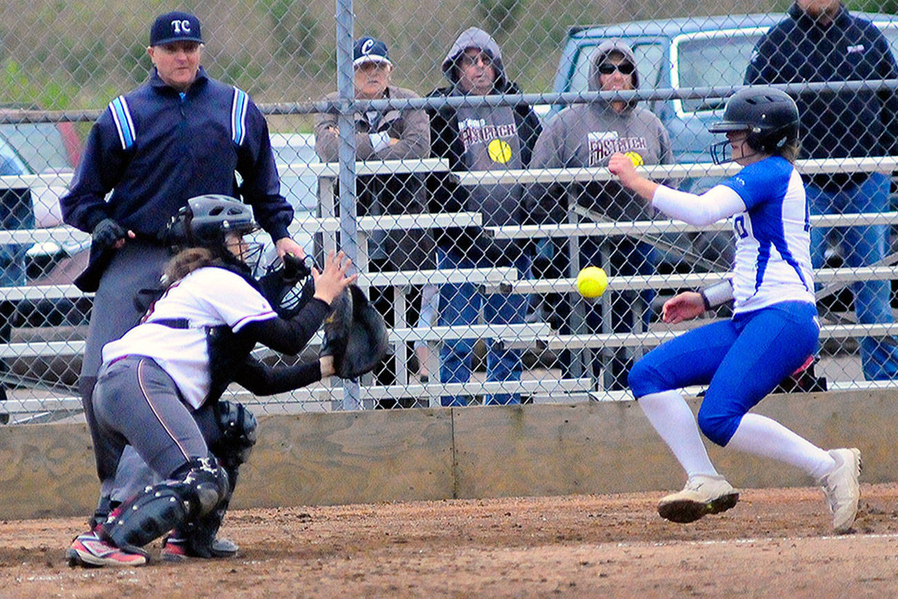 Elma blanks Hoquiam to reamain undefeated