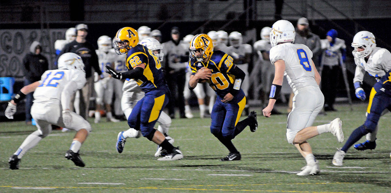 Aberdeen running back Ethan Morrill looks for room to run against Rochester on Friday at Stewart Field. (Ryan Sparks | Grays Harbor News Group)