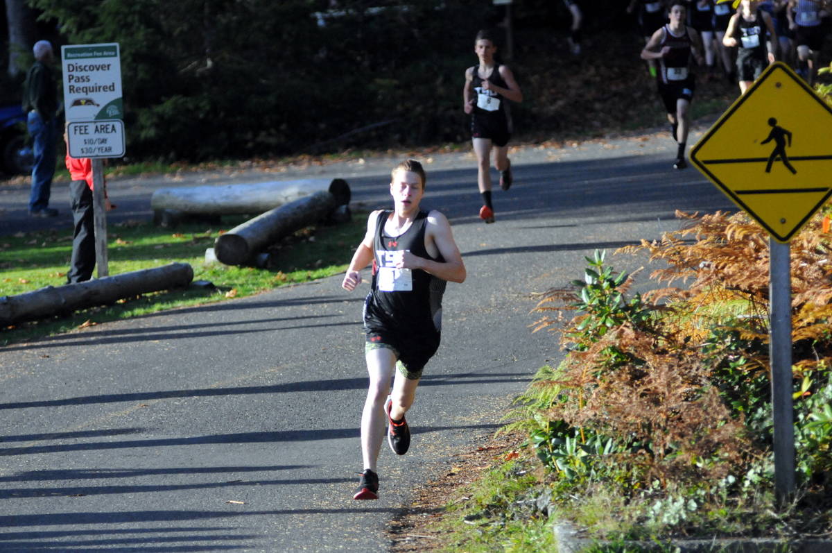 Tenino’s Sam Hill leads the field during the 1A Evergreen League Championship Meet on Thursday at Lake Sylvia Park in Montesano. Hill won the race with a time of 17:47. (Ryan Sparks | Grays Harbor News Group)