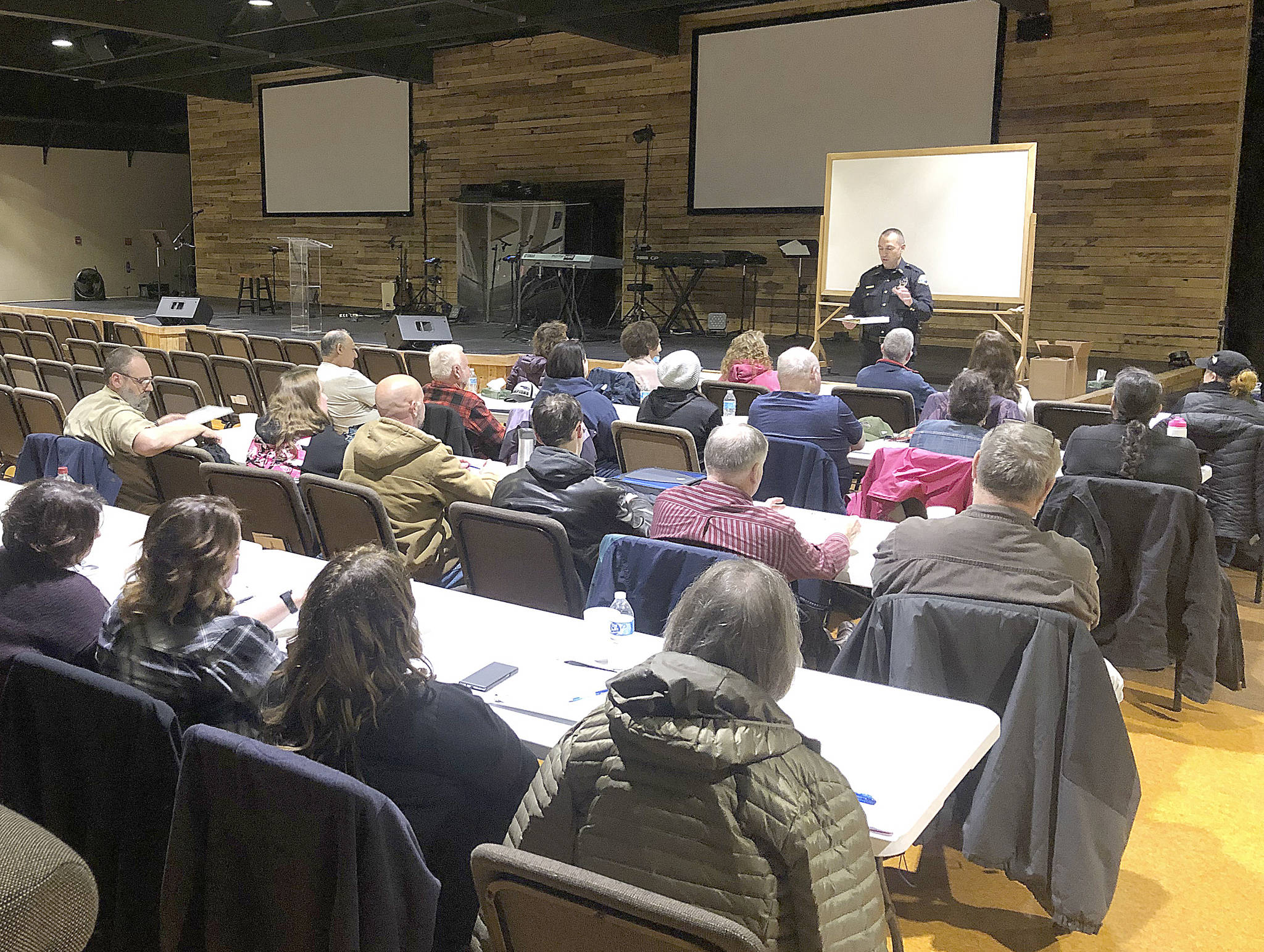 COURTESY PHOTO                                The Aberdeen, Hoquiam and Cosmopolis police departments are offering a free Citizens Academy to west county residents interested in learning more about the inner workings of the criminal justice system in Grays Harbor County. Here Aberdeen Police Chief Steve Shumate speaks to attendees at last years academy.