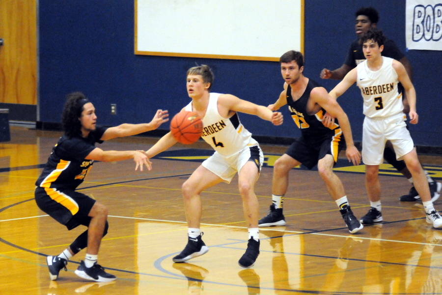 Friday Prep Roundup: Aberdeen basketball teams swept by Forks