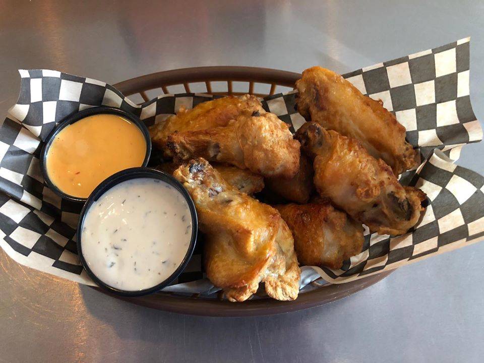The Tap Room in downtown Aberdeen has a nice selection of no-fuss food, from wings and pizza to salads and sandwiches.