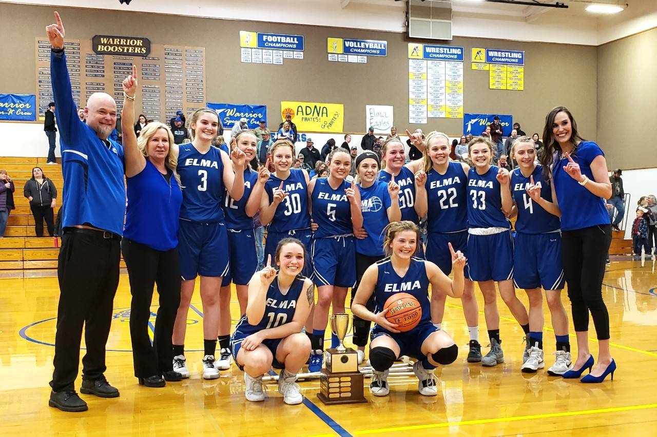 The Elma Eagles defeated the La Center Wildcats 66-40 on Wednesday at Rochester High School to win their second consecutive 1A District 4 championship. (Ryan Sparks | Grays Harbor News Group)
