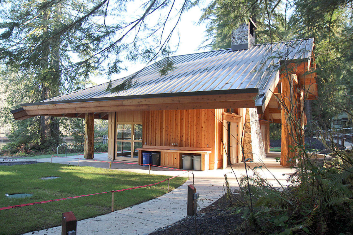 Lake Sylvia pavilion nearing completion | The Vidette