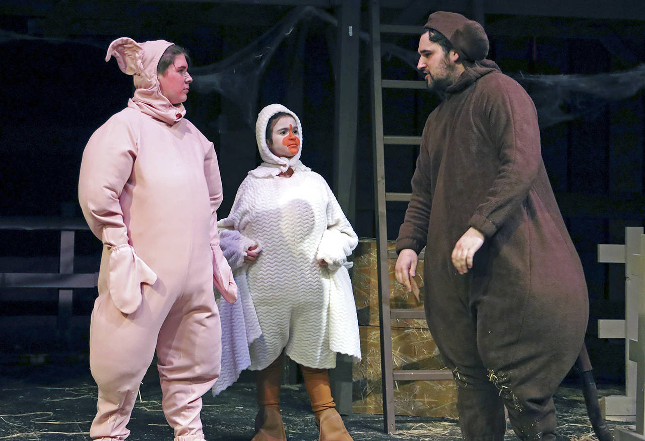 Templeton the rat (Connor Nuckols) talks to Wilbur the pig (Michael Turpin) and Gussy the goose (Eden Kariv).
