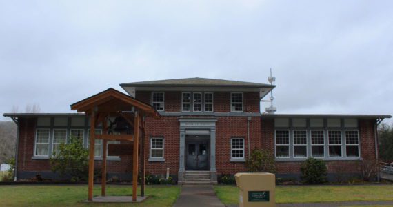 The Brooklyn School, founded in 1893, is home to the North River School District. Students will not be returning to the building until next week, after the state indoor mask mandate is lifted. Photo courtesy of Colin Nelson.